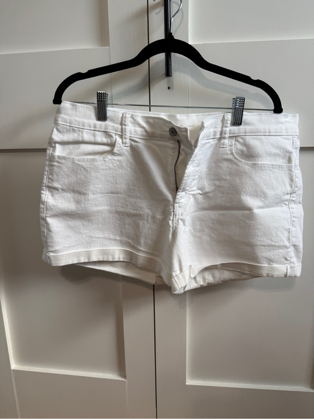 Old Navy White Denim Shorts - Casual Mid-Rise Style